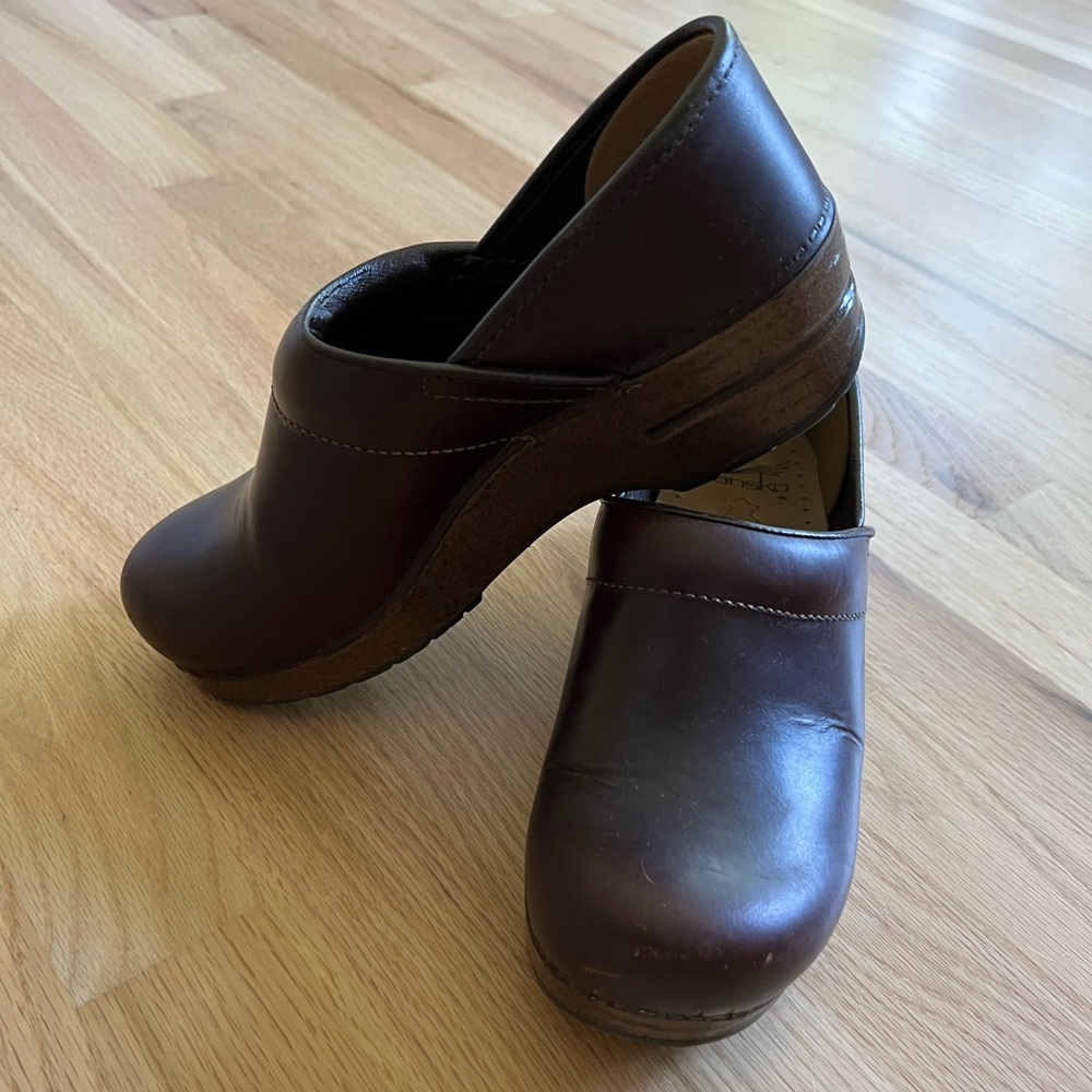 Brown Dansko, size 39